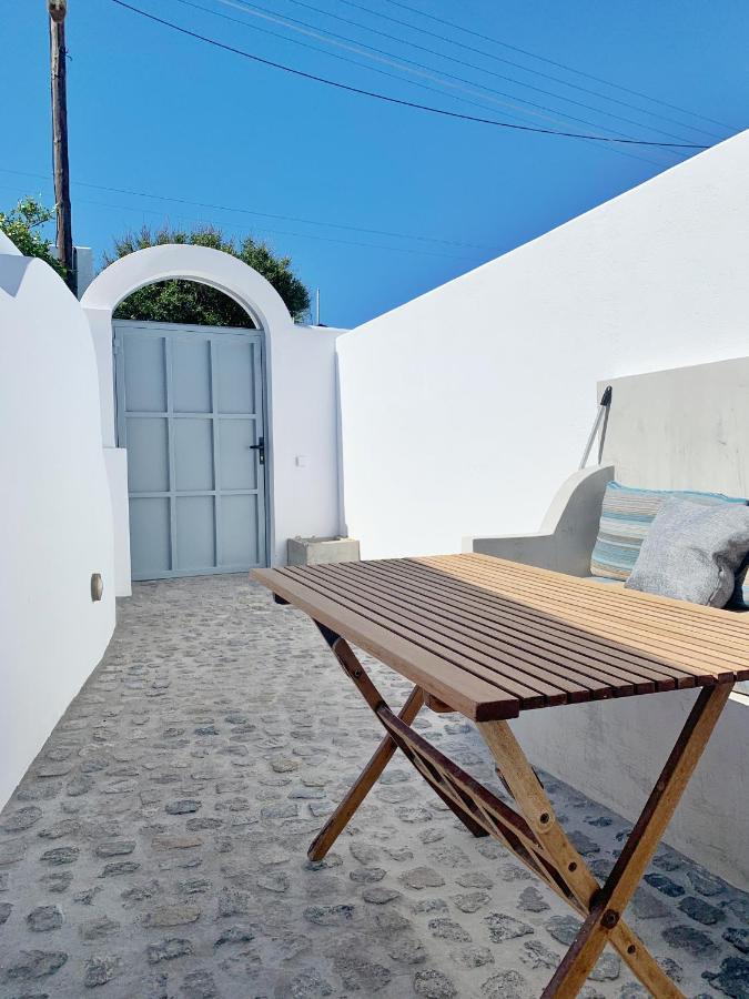 Poli Cave House Santorini Fira (Santorini) Exterior foto