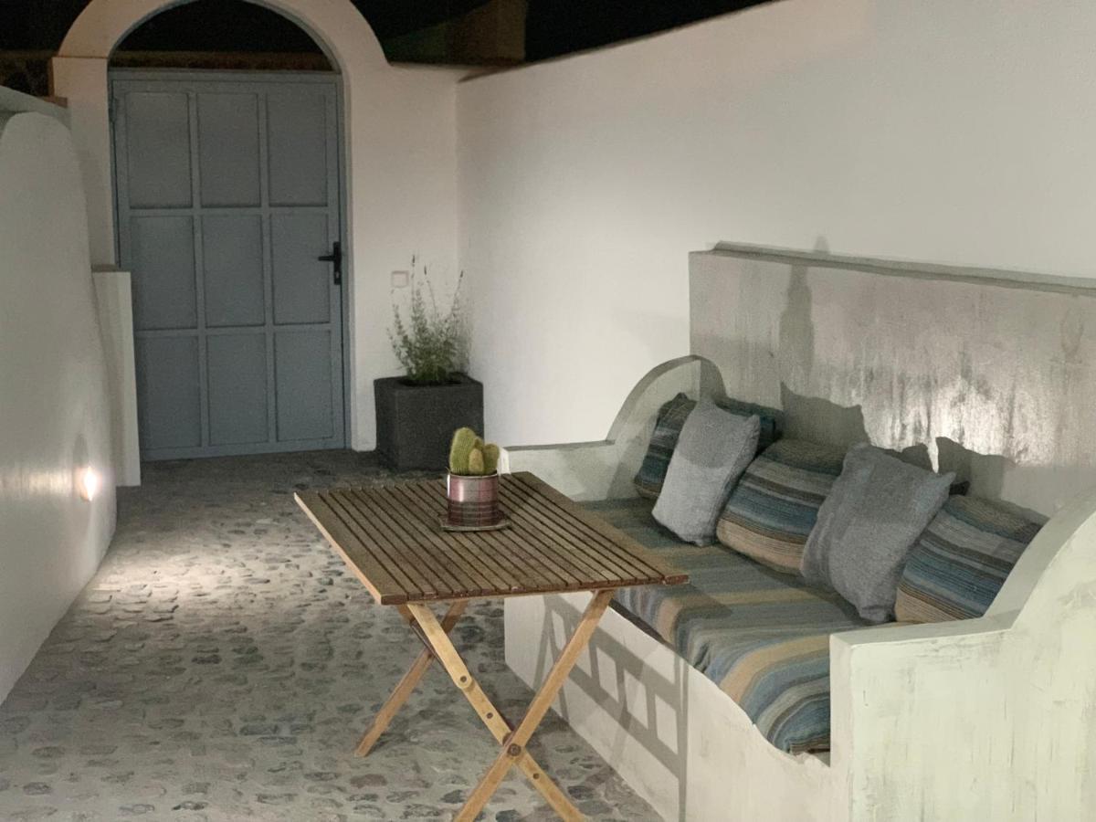 Poli Cave House Santorini Fira (Santorini) Exterior foto